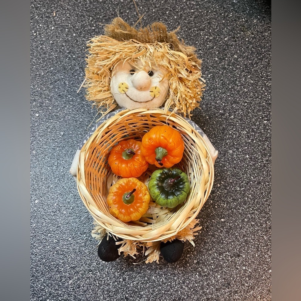 Scarecrow Fall Decoration